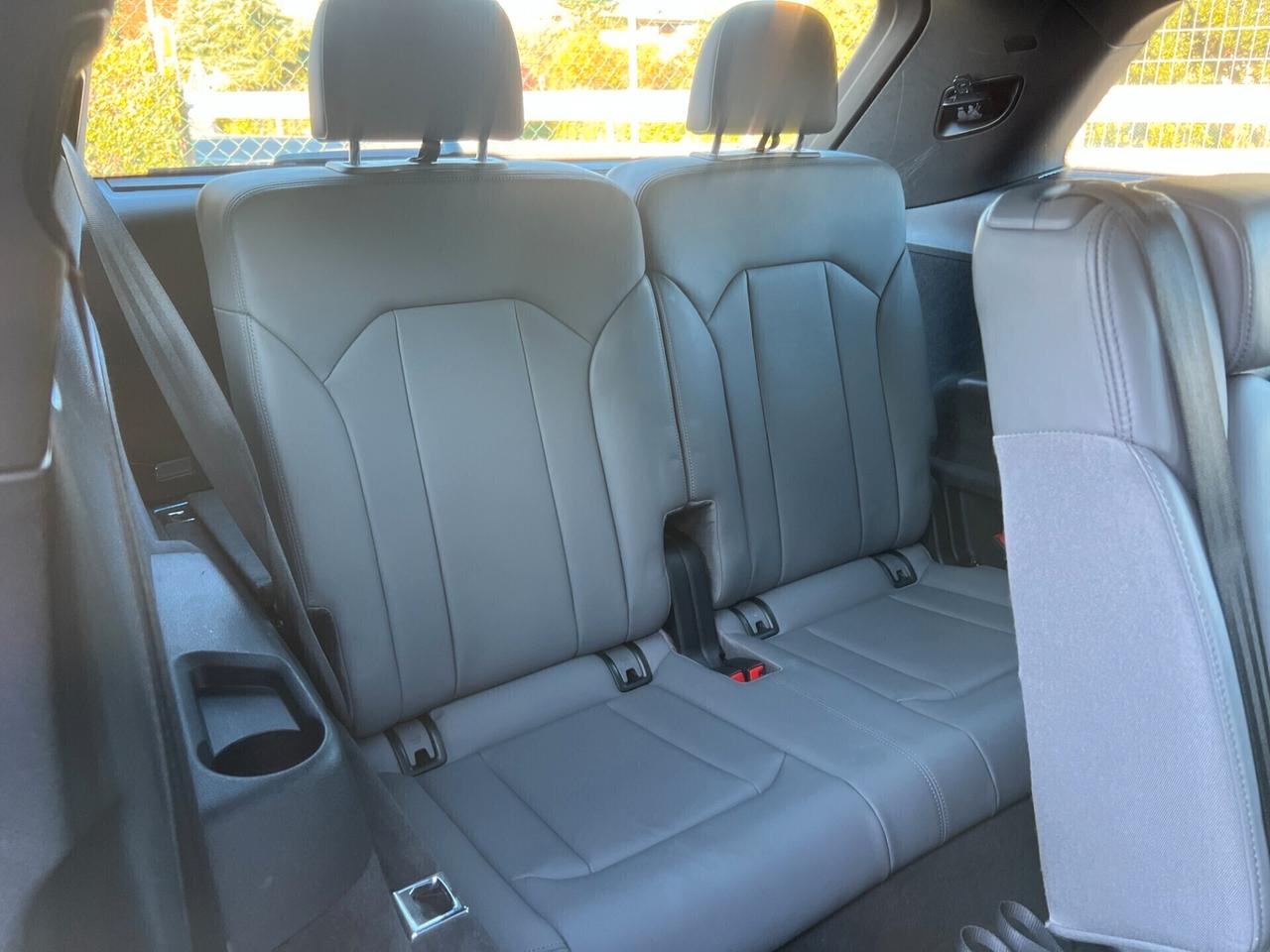 Audi Q7 3.0 TDI S-Line Plus 7 POSTI