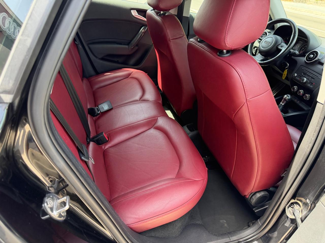 Audi A1 1.6 TDI S tronic Ambition