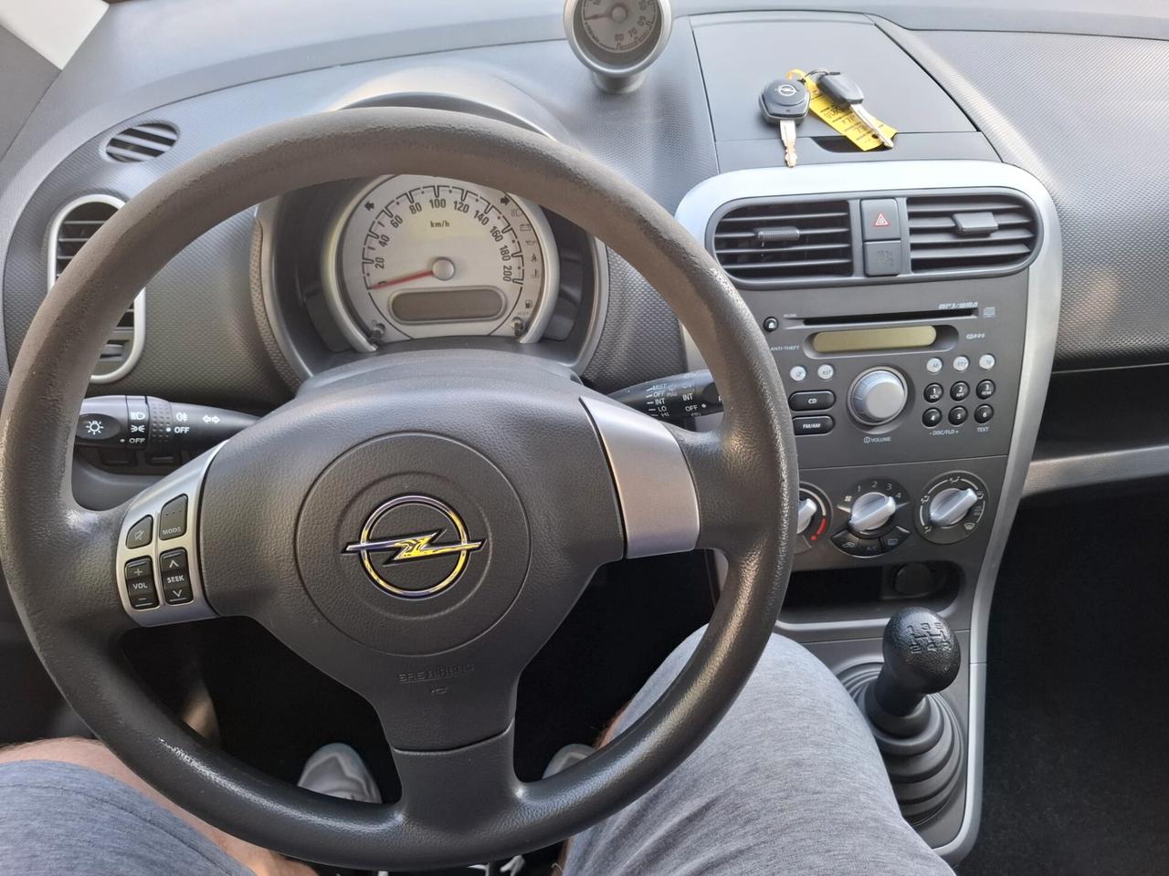 Opel Agila 1.2 SOLO 99.000 KM PER NEOPATENTATI