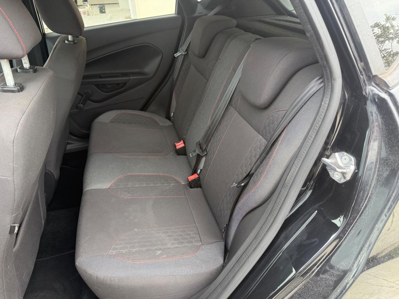 Ford Fiesta 1.5 TDCi 5 porte ST-Line