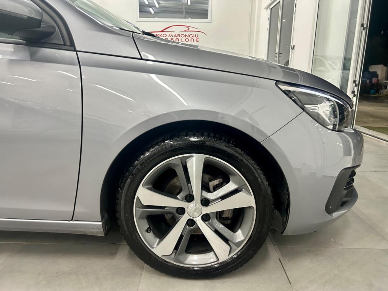 Peugeot 308 BlueHDi 130 S&S Allure FINANZIABILE