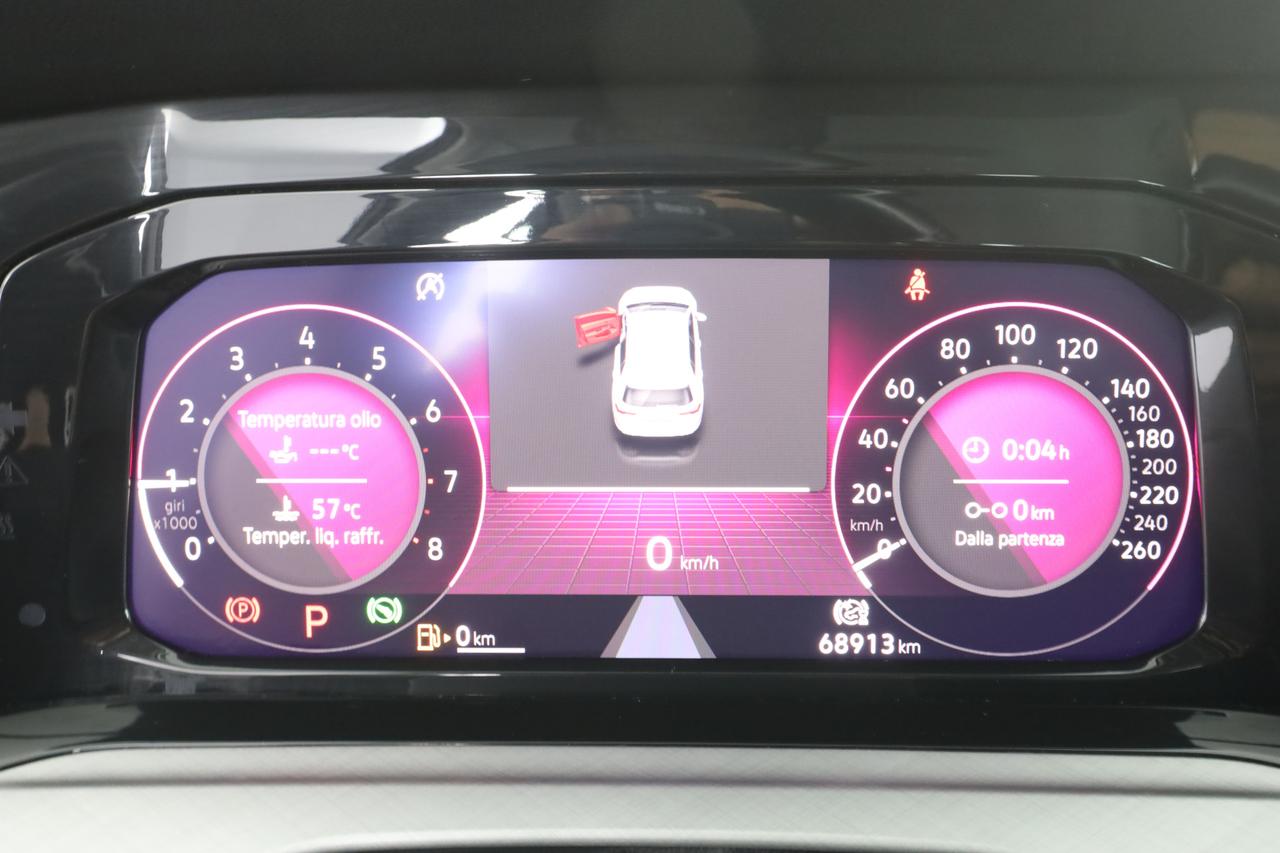 VOLKSWAGEN Golf 8ª serie Golf 1.0 eTSI EVO DSG Life