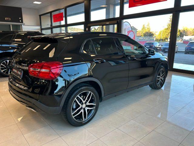 MERCEDES-BENZ GLA 200 d Automatic 4Matic Sport NIGHT EDITION