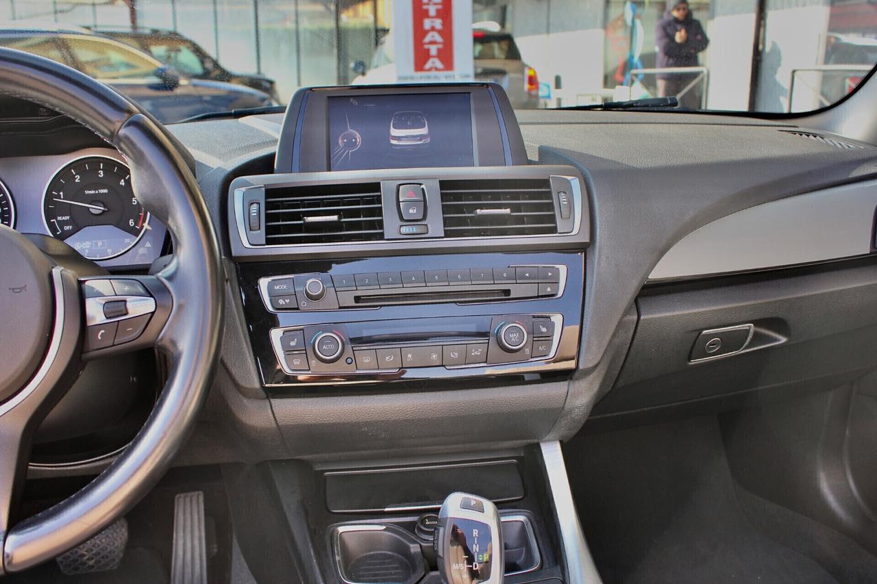 Bmw 220 d CABRIO LUXURY STEPTRONIC SPORT SENSORI ANT/POST