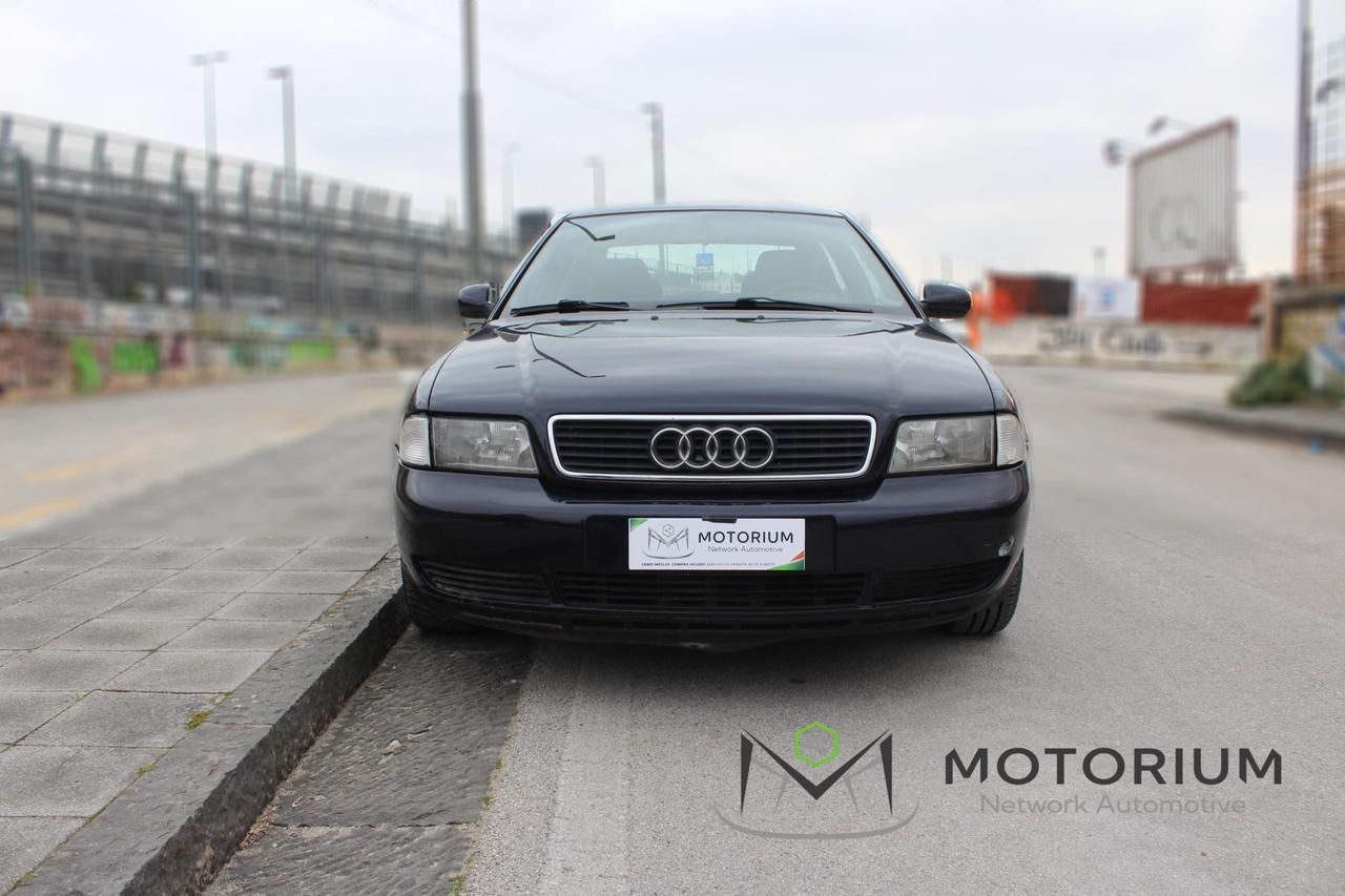 Audi A4 Berlina A4 1.8