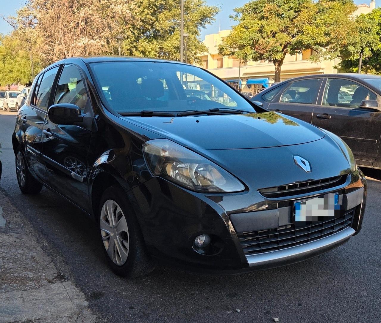 Renault Clio 1.5 dCi 5 porte Luxe NEOPATENTATI!!!!!!!