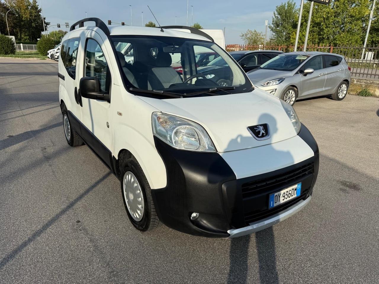 Peugeot Bipper AUTOMATICO Tepee 1.4 HDi 70CV Outdoor 2-Tronic