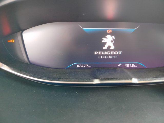 PEUGEOT 3008 BlueHDi 130 S&S Active Business
