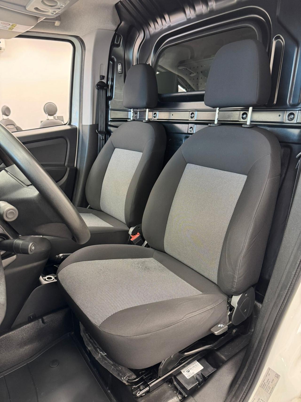 FIAT DOBLO' 1.6 MJT 105 CV BUSINESS ATTREZZATO 2020