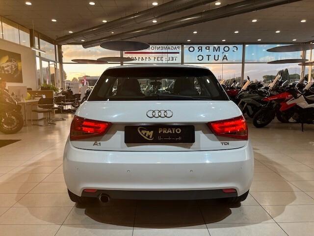 Audi A1 1.6 tdi Attraction 90cv *NEOPATENTATI*