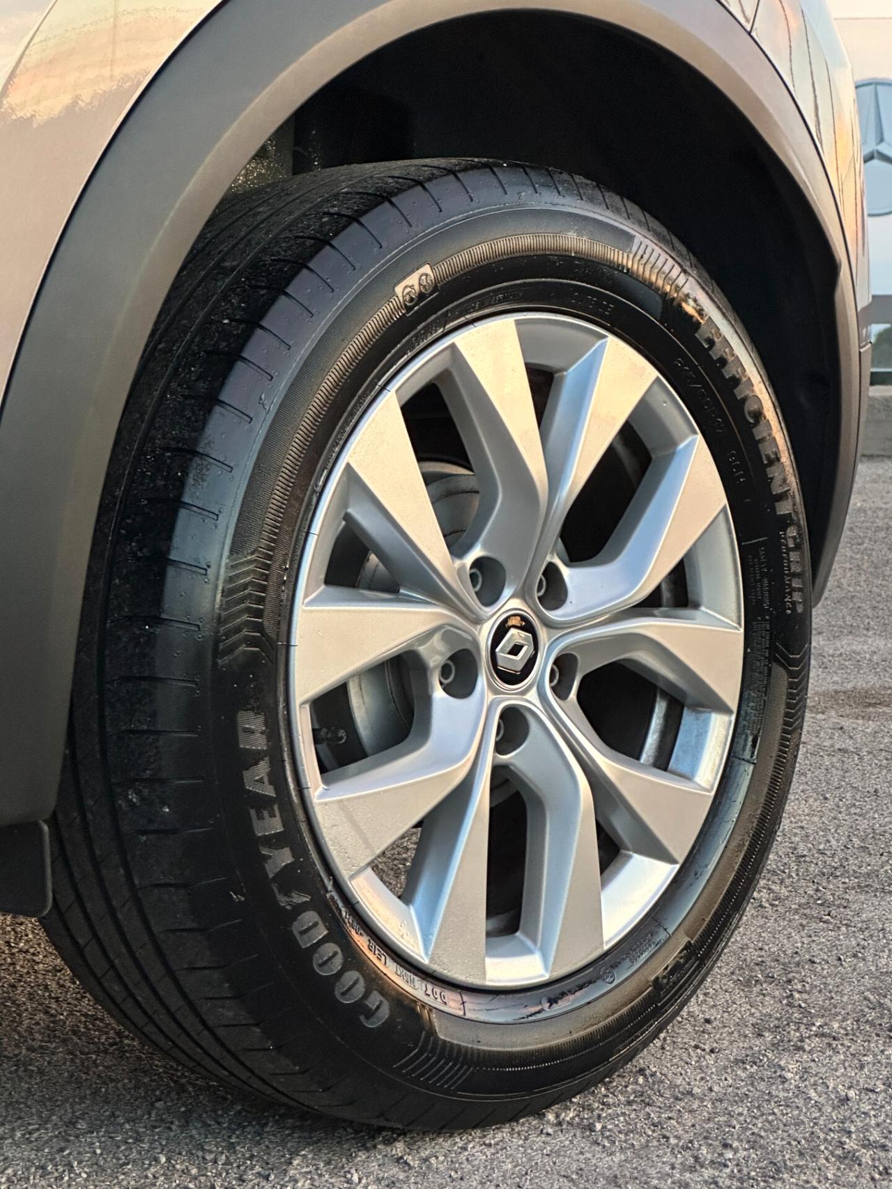 Renault Captur TCe 100 CV GPL RS Line