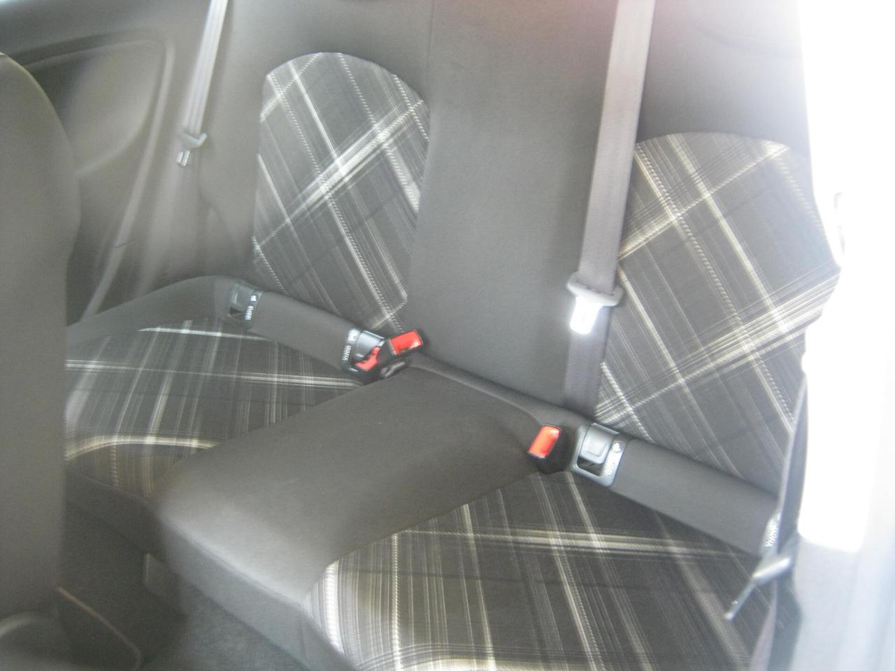 Opel Corsa 1.2 B-Color 3PT AUTOEMILIA