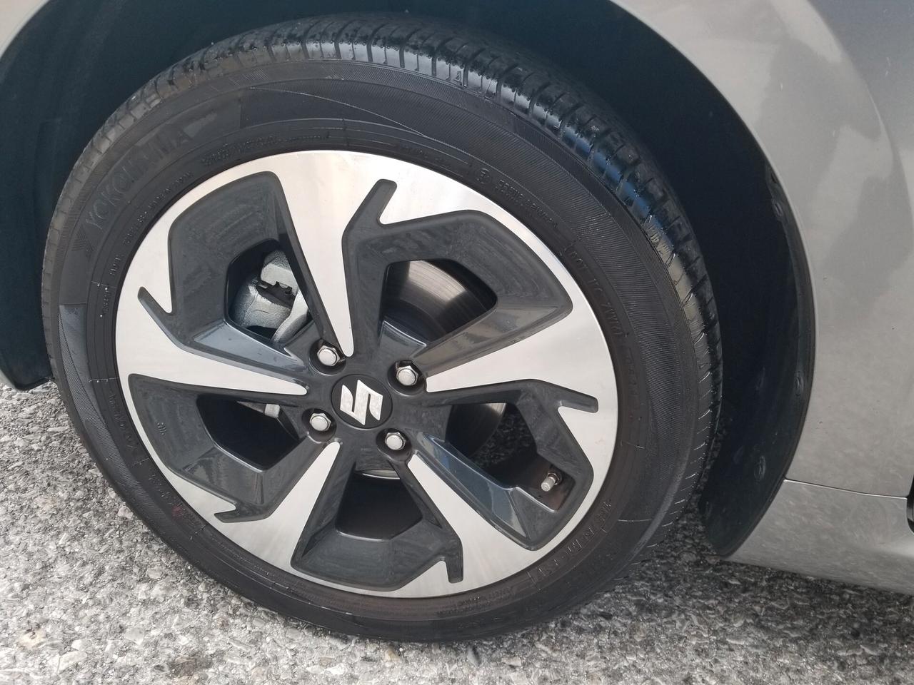 Suzuki Swift 1.2 Hybrid Top