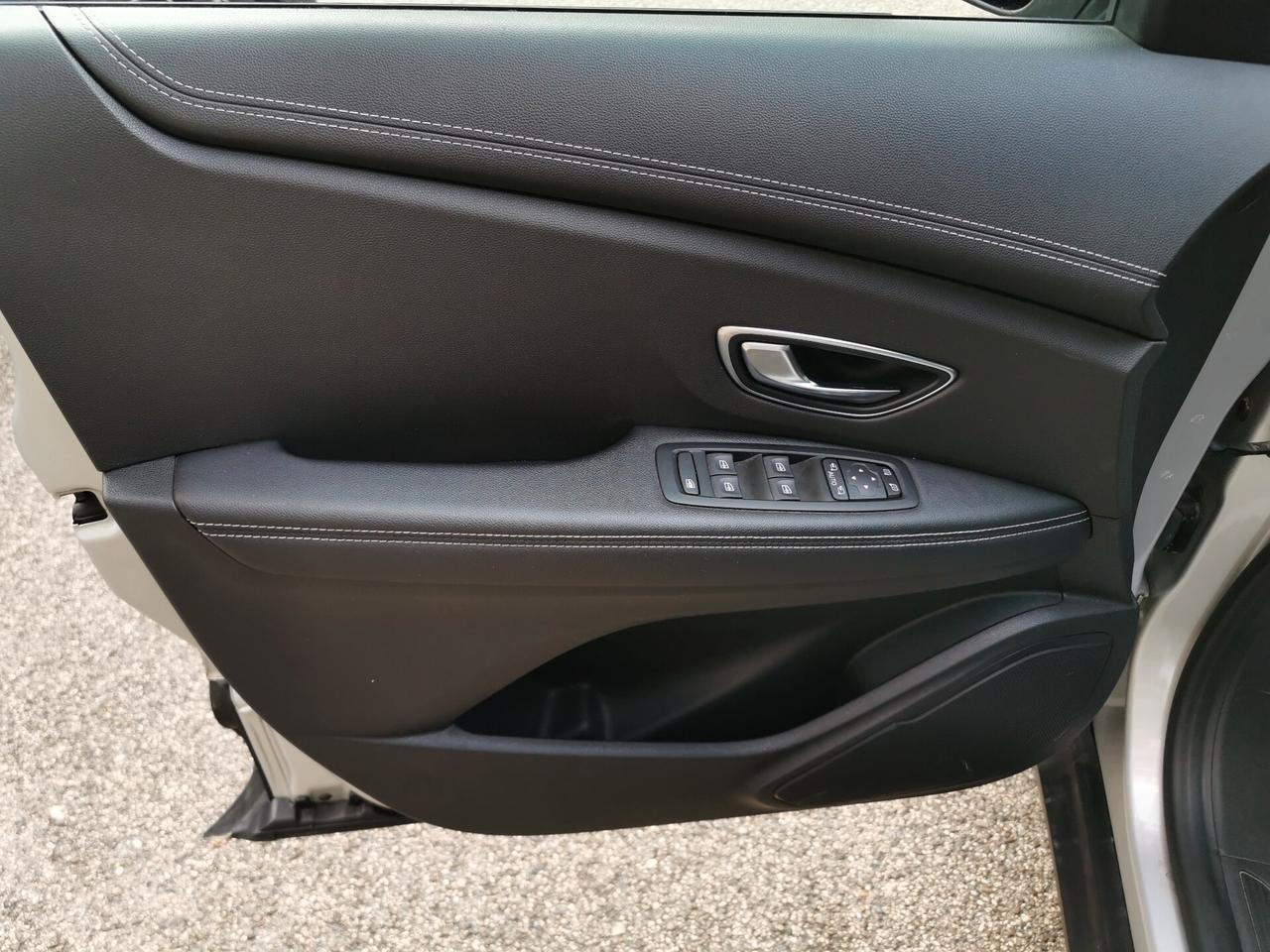 Renault Grand Scenic Blue dCi 120cv Intens 7 posti