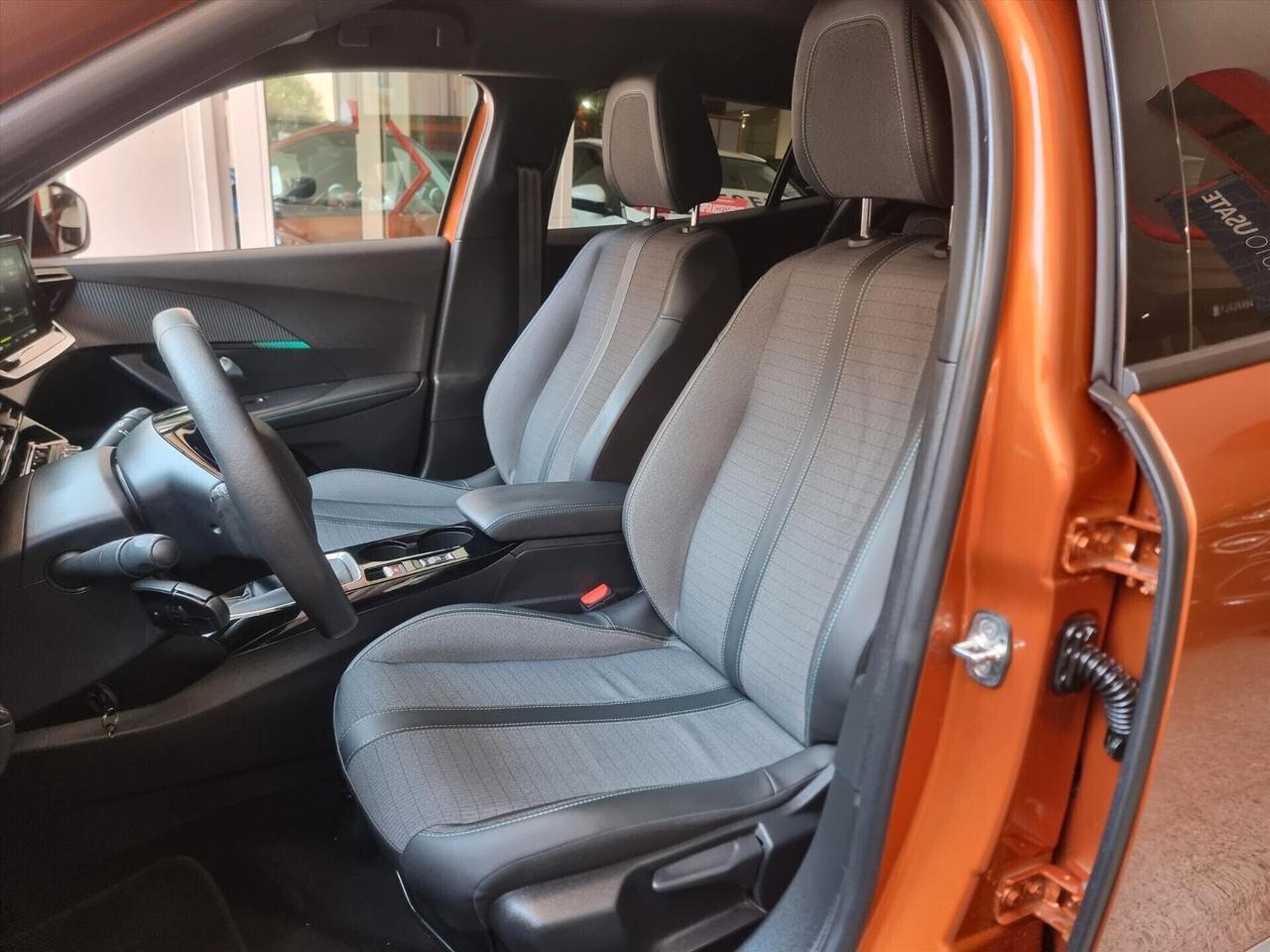 Peugeot 2008 PureTech 100 S&S Allure 12 +12 GARANZIA ITALIANA