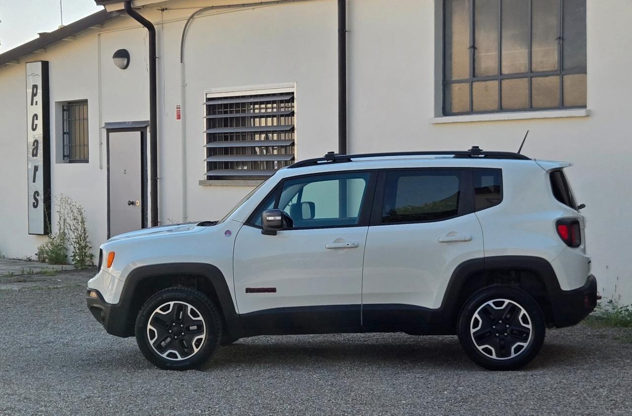 Jeep Renegade 2.0 Mjt 170CV 4WD Low Trailhawk