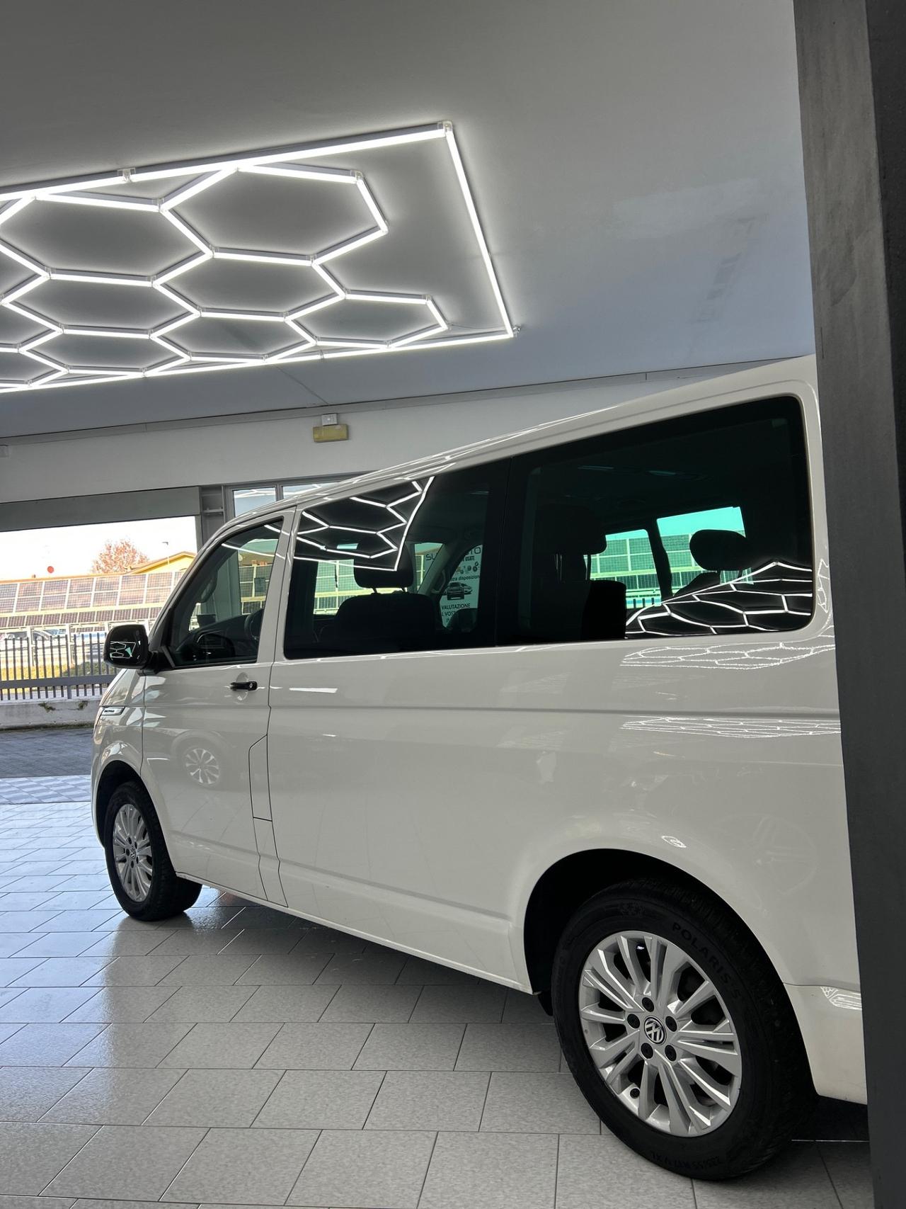 Volkswagen Multivan 2.0 TDI 150CV DSG 4Motion Highline