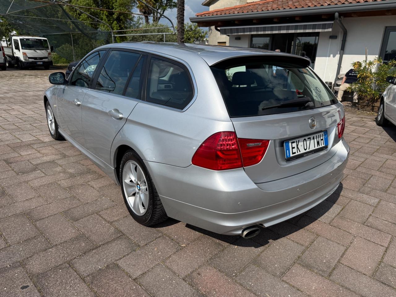 Bmw 318 318d 2.0 143CV cat Touring Attiva