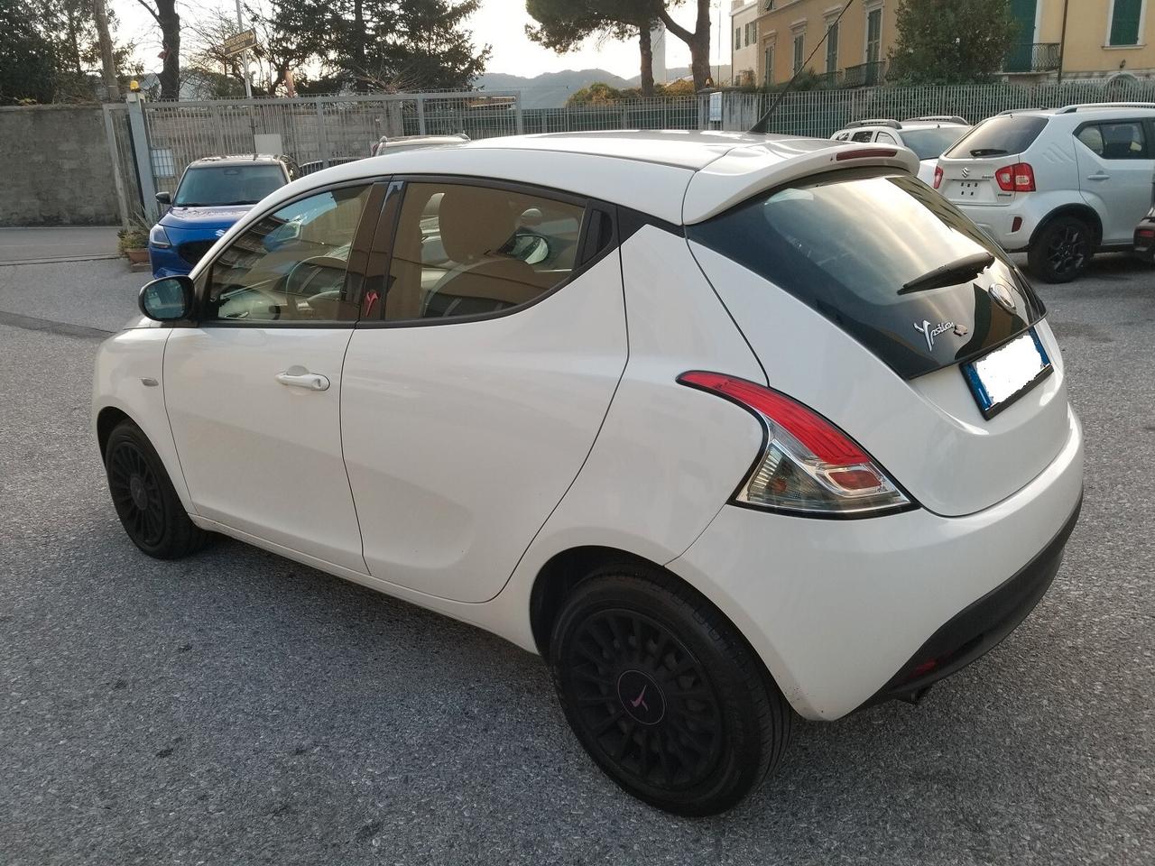 Lancia Ypsilon 1.2 69 CV 5 porte Elle