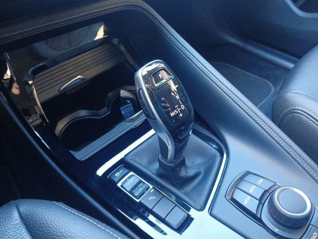 BMW X1 18 d xLine sDrive Steptronic
