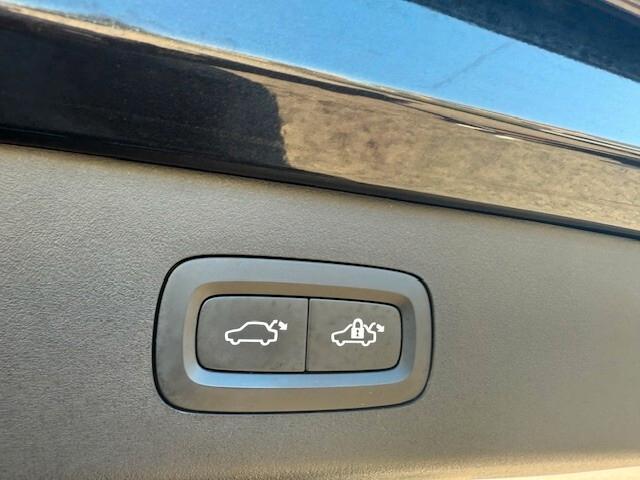 Lynk&co 01 iva esposta