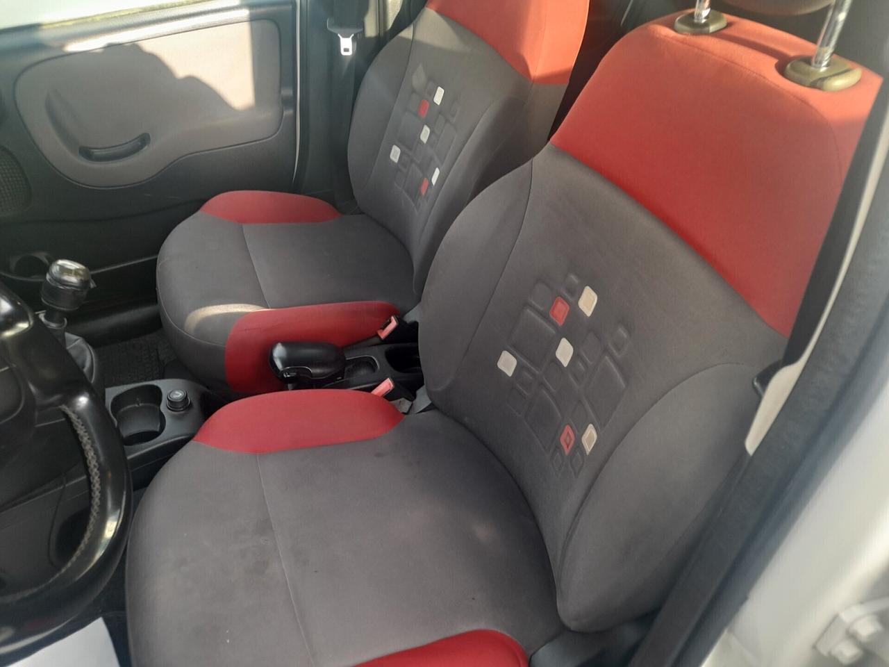 Fiat Panda 1.3 MJT 75 CV 4 X 4 Van AUTOCARRO N1 4 POSTI ANNO 2013