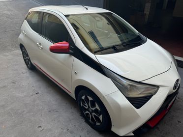 Toyota Aygo Connect 1.0 VVT-i 72 CV 5 porte x-fun Automatica