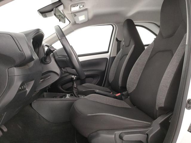 TOYOTA Aygo X 1.0 VVT-i 72 CV 5 porte Active