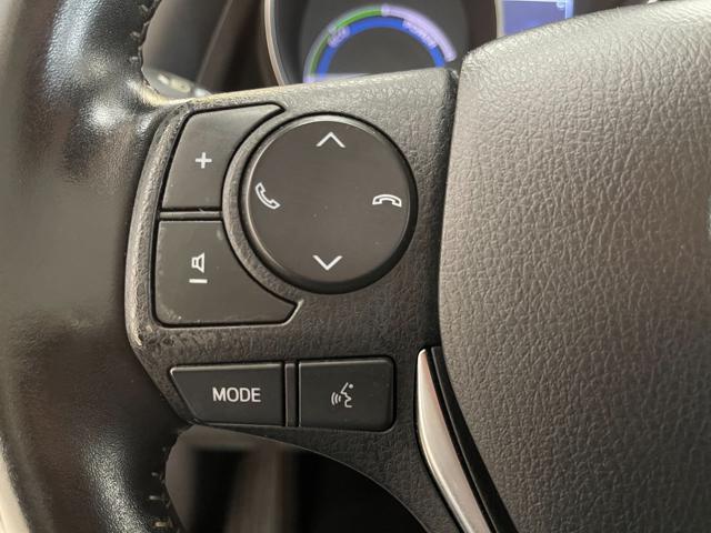TOYOTA Auris Touring Sports 1.8 Hybrid Business