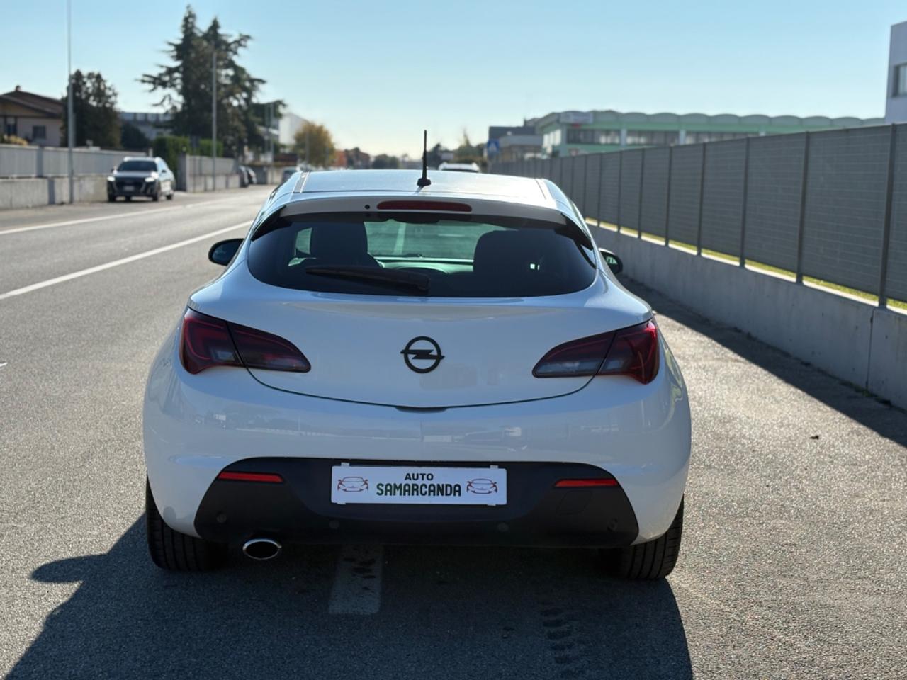 Opel Astra 1.7 CDTI 130CV GTC 2013 Euro 5