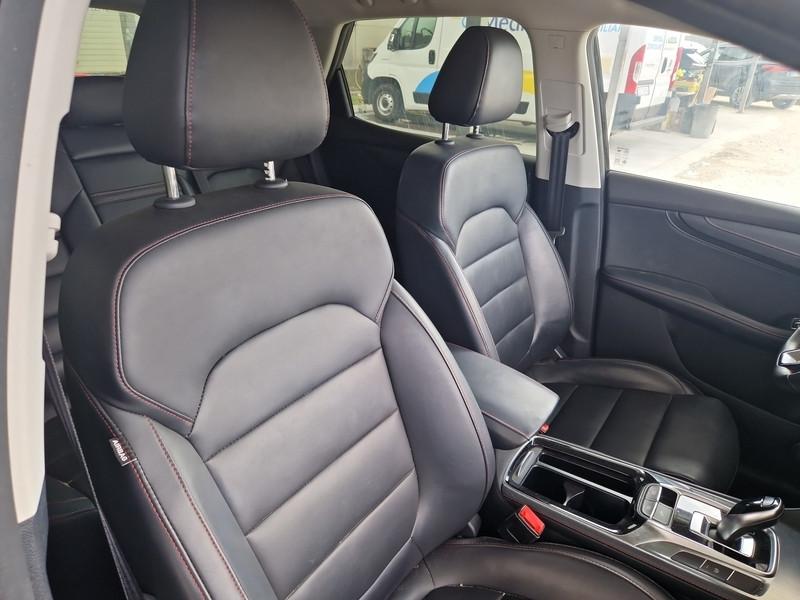 MG HS 1.5 t Luxury auto