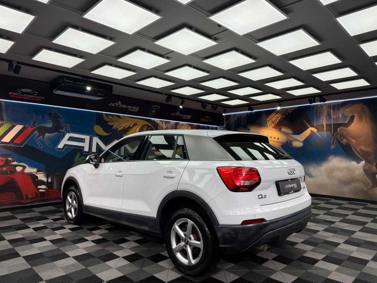 Audi Q2 30 TDI S tronic Business (645)