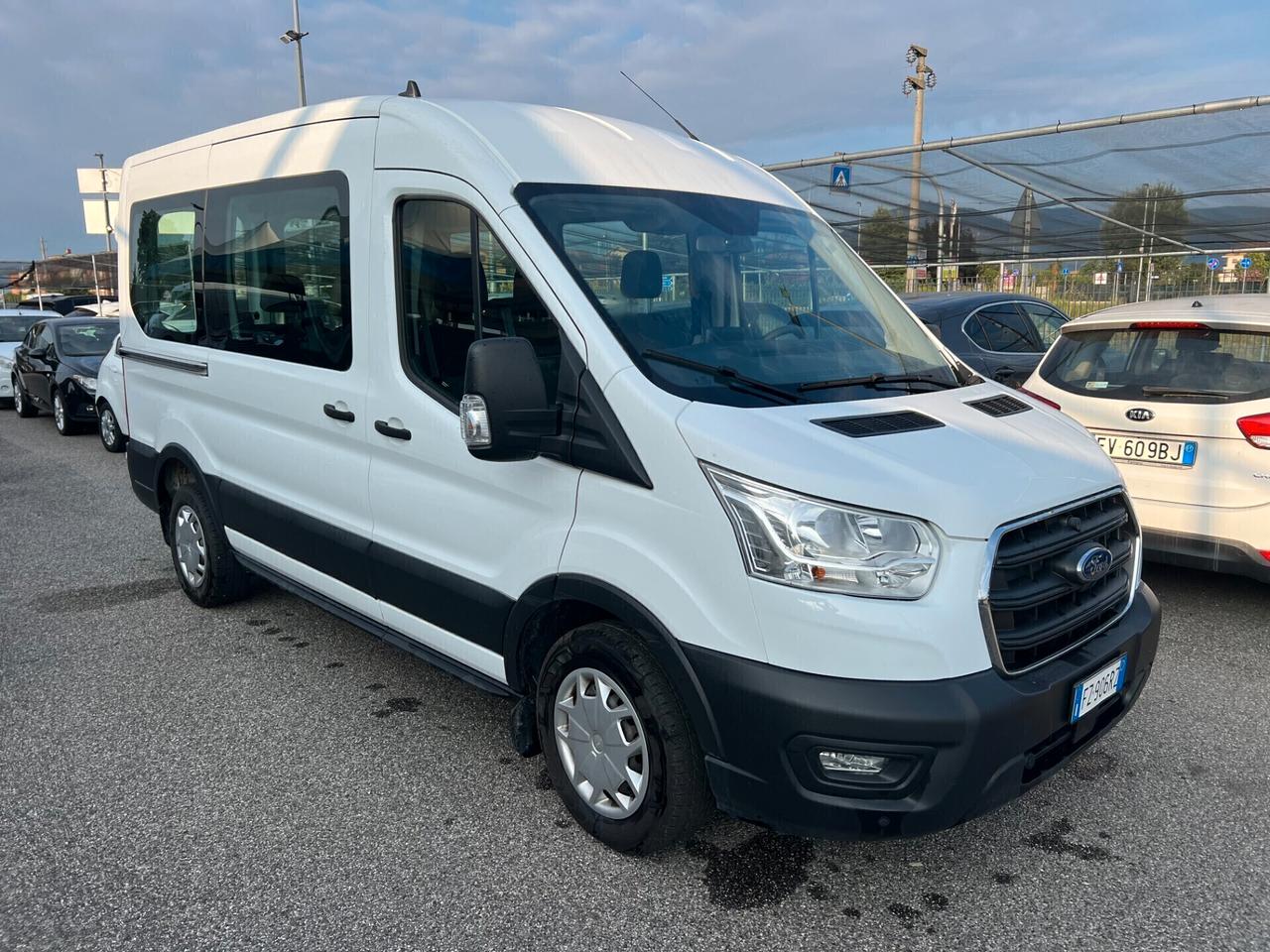 Ford Transit 310 2.0TDCi EcoBlue 130CV aut. PL-TM Combi Trend