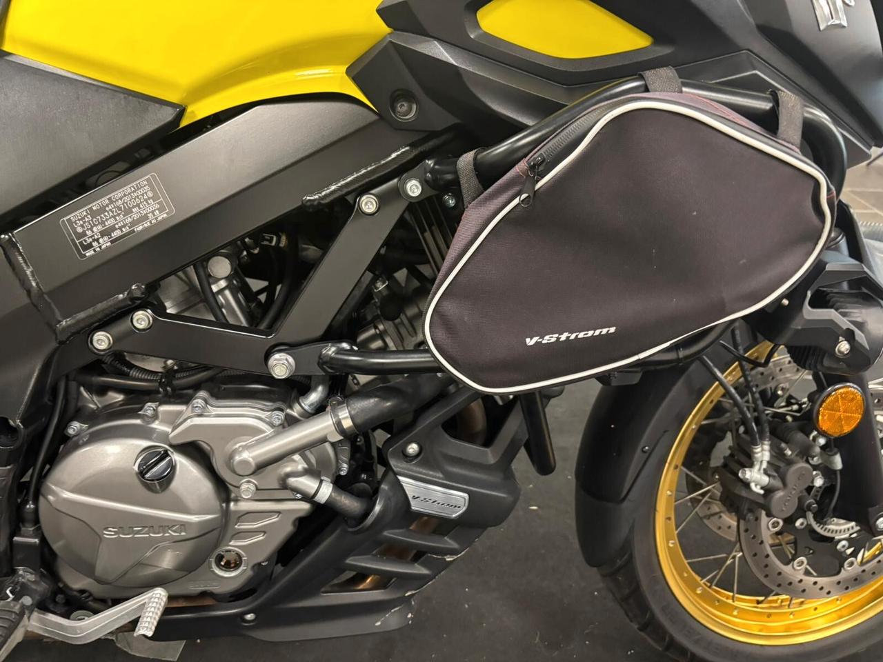 Suzuki V Strom DL 650