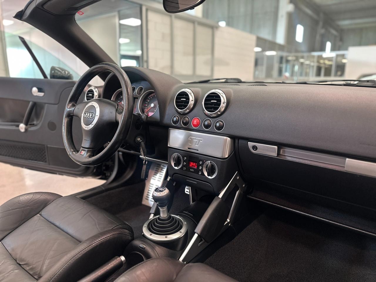 Audi TT Roadster 1.8 T 20V 179 CV cat