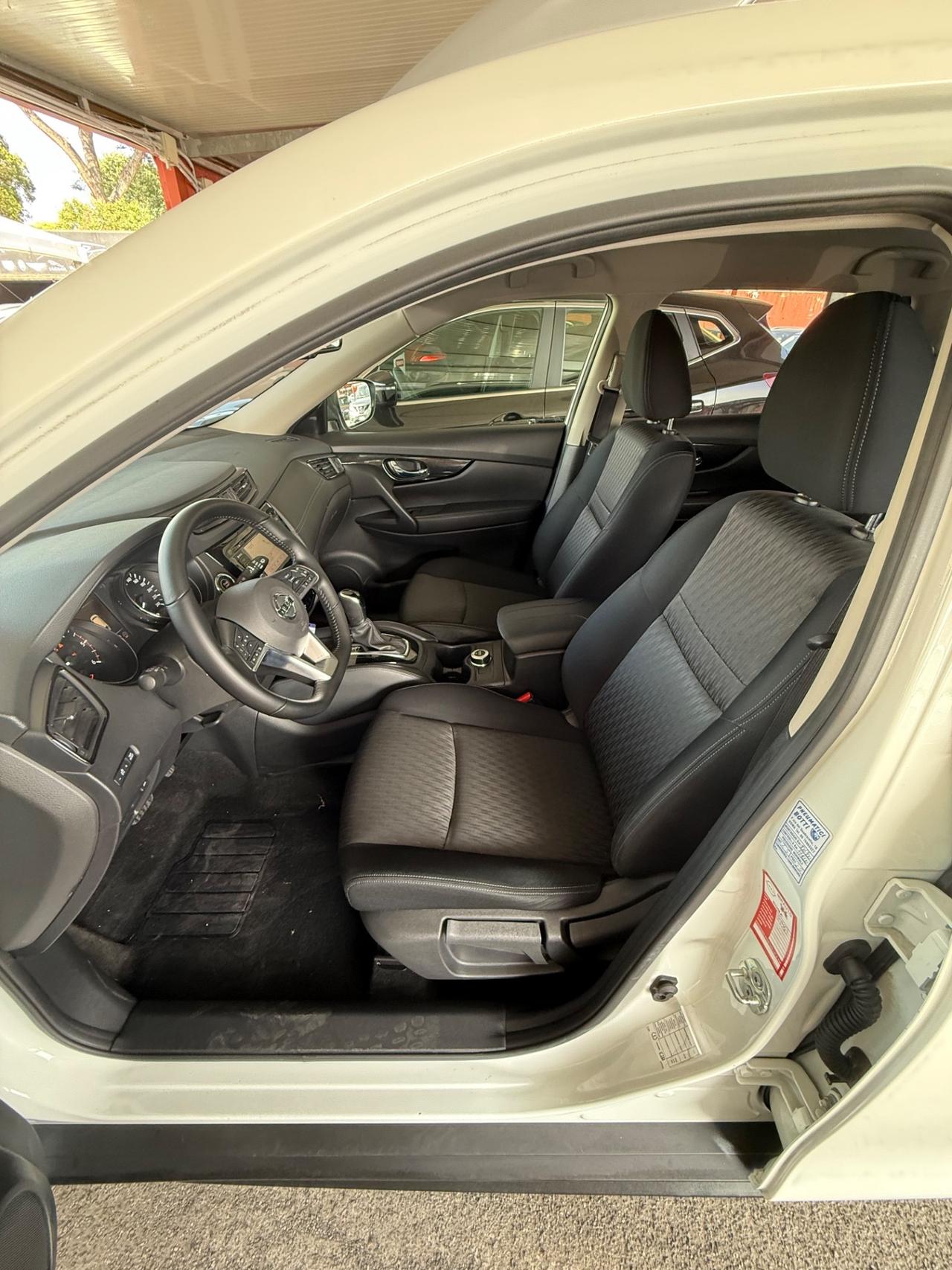 X-Trail 4x4 1.7 Dci -Tekna-unipro-rate-tagliandi certificati