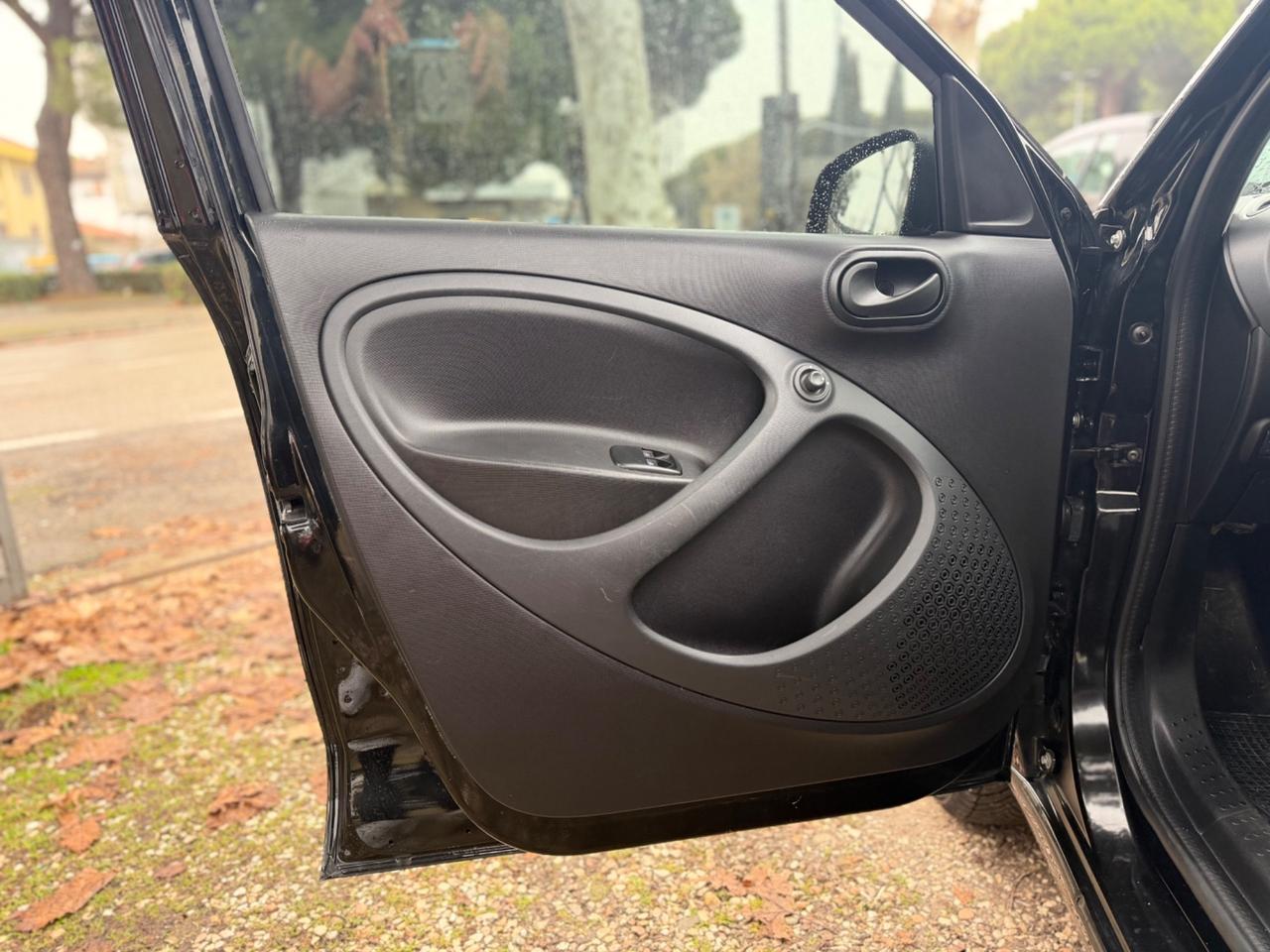 Smart ForFour 70 1.0 twinamic Passion NEOPATENTATI