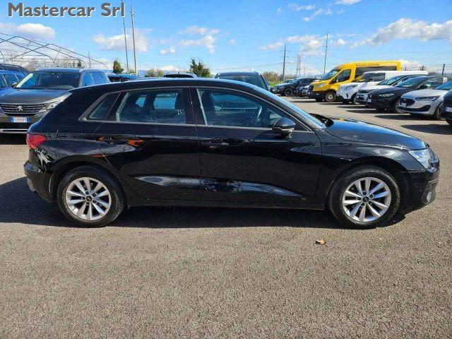AUDI A3 BERLINA 35 TFSI 150cv S TRONIC BUSINESS - GL727SW
