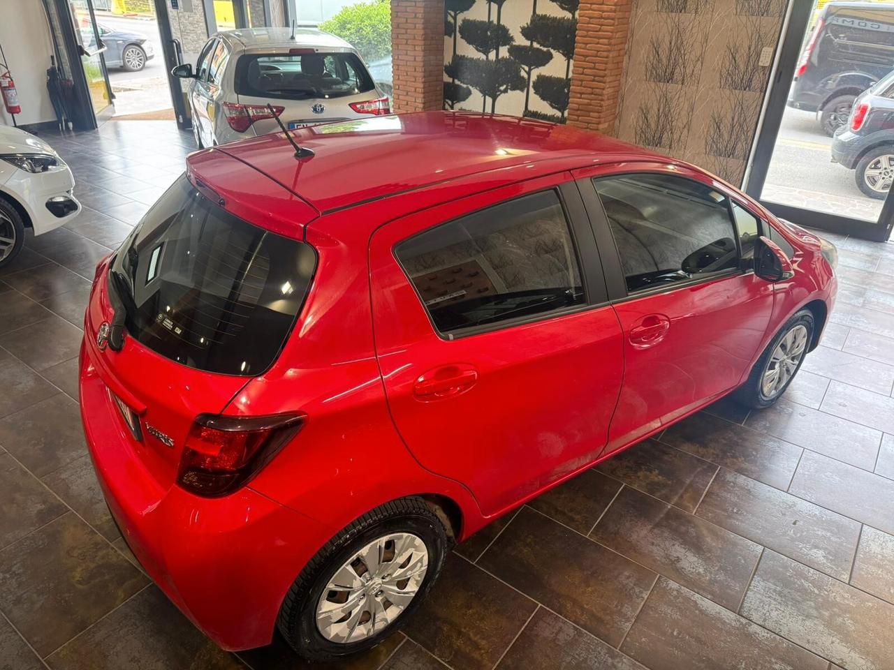 Toyota Yaris 1.0 5 porte Cool