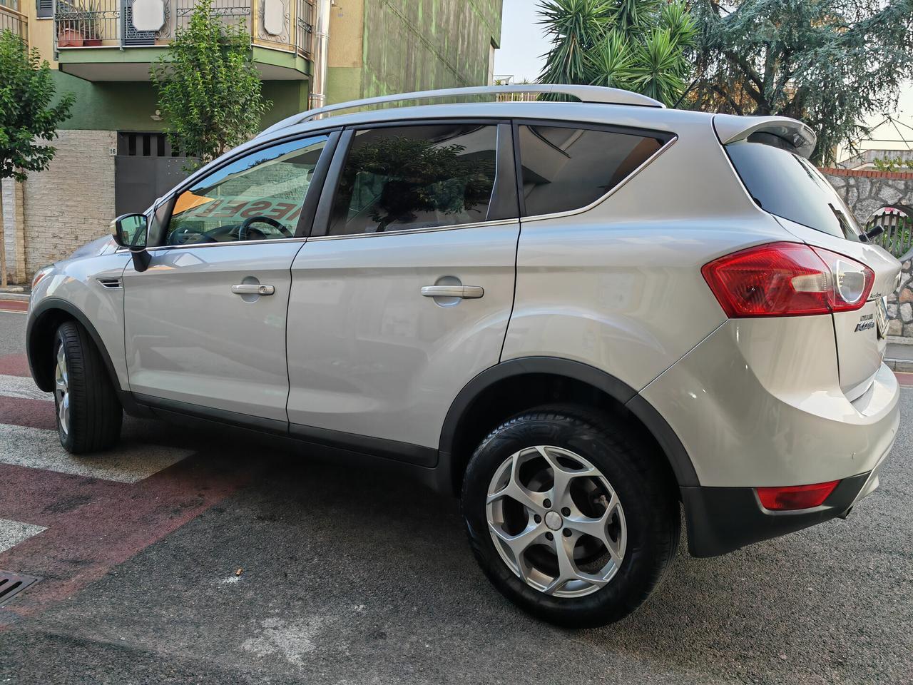 FORD KUGA 2.0 TDI 2WD CV140 KW103 TITANIUM