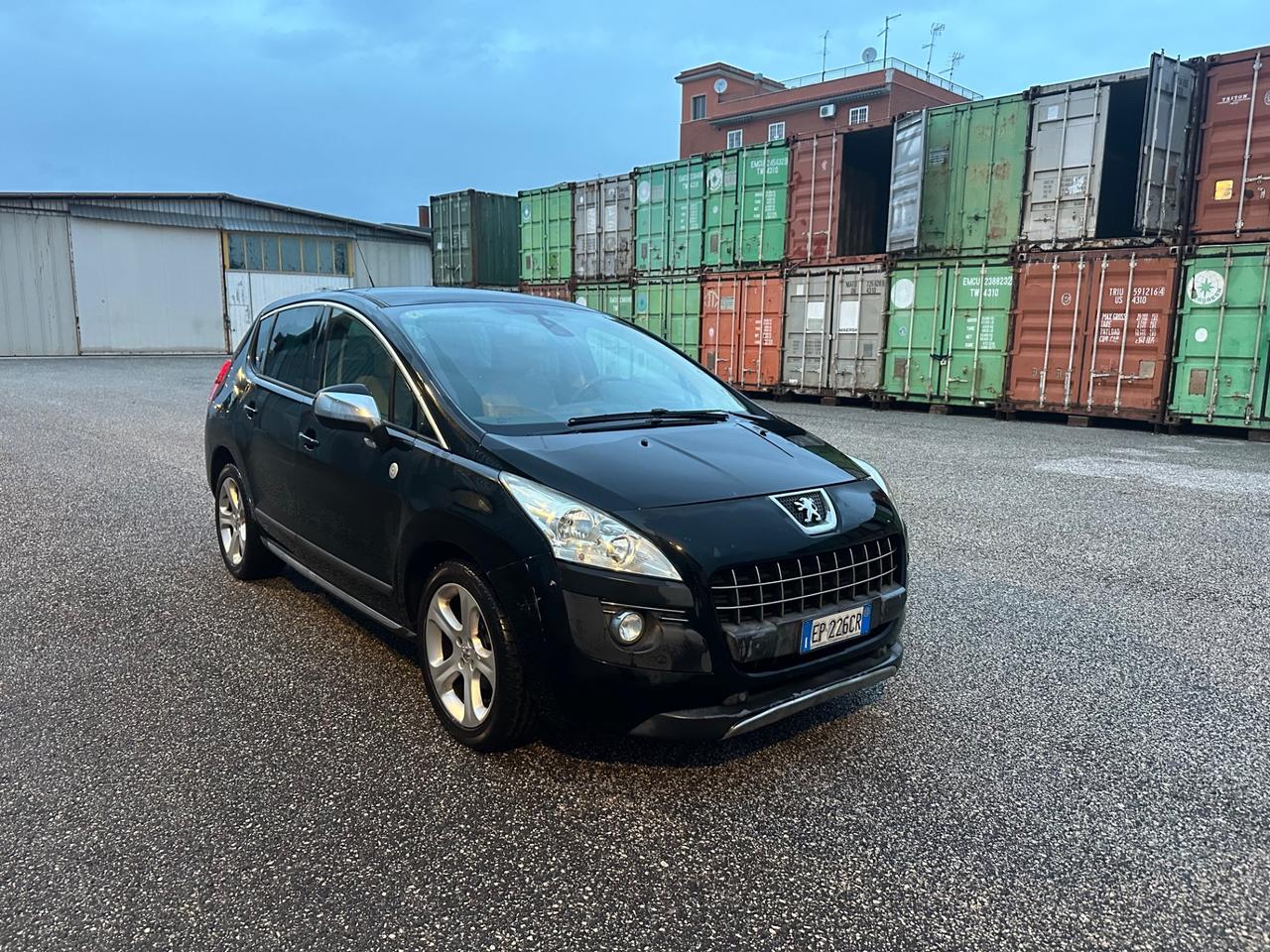 Peugeot 3008 1.6 HDi 115CV Business