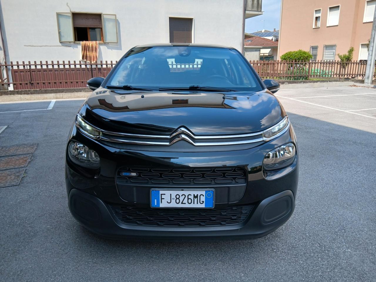 Citroen C3 PureTech 82 Feel Unico Prop OK neo patentati TUA a € 185 mese