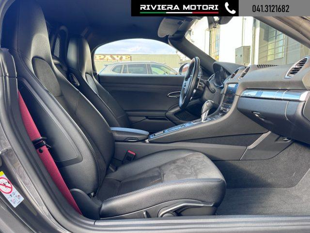 PORSCHE Boxster 2.0 PDK