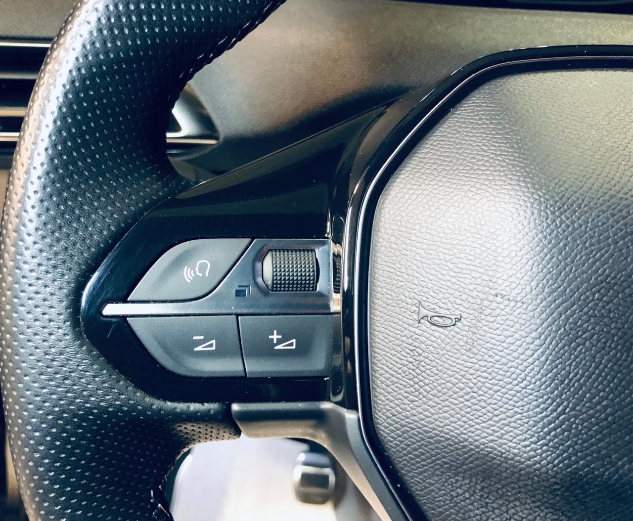 Peugeot 3008 PureTech Turbo 130 S&S EAT8 GT