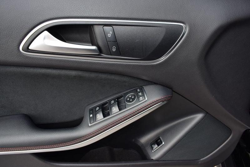 Mercedes-Benz GLA GLA 200 d Automatic 4Matic Premium AMG PACK