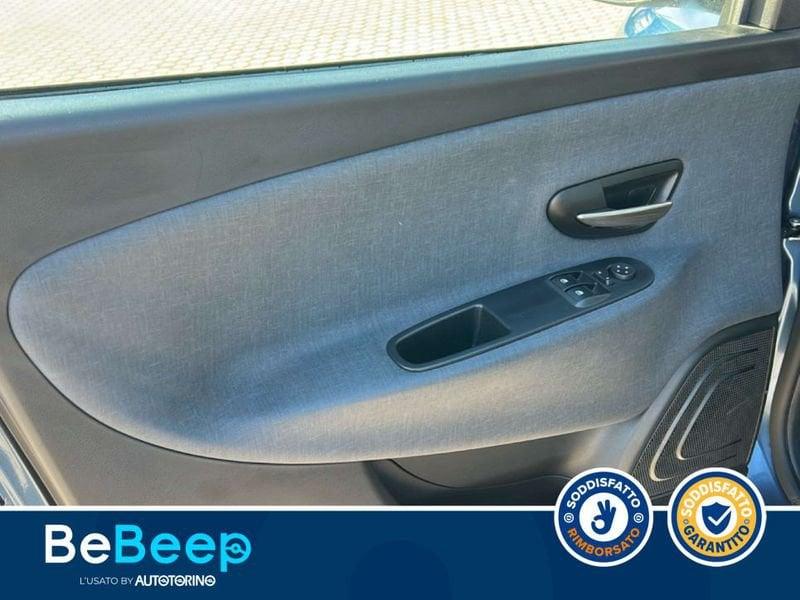 Lancia Ypsilon 1.0 HYBRID GOLD S&S 70CV