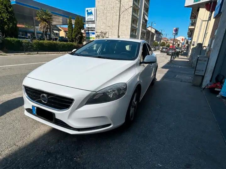 Volvo V40 D3 Geartronic Momentum