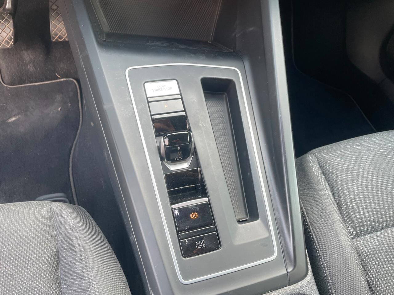 Volkswagen Golf 1.5 TGI DSG Style