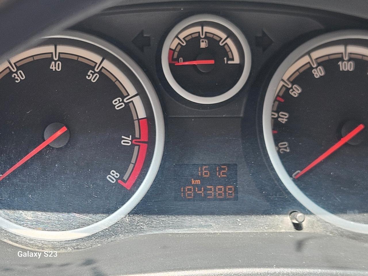 Opel Corsa 1.2 5 porte Easytronic Enjoy