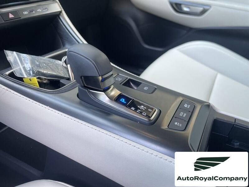Lexus LBX LBX Hybrid Elegant
